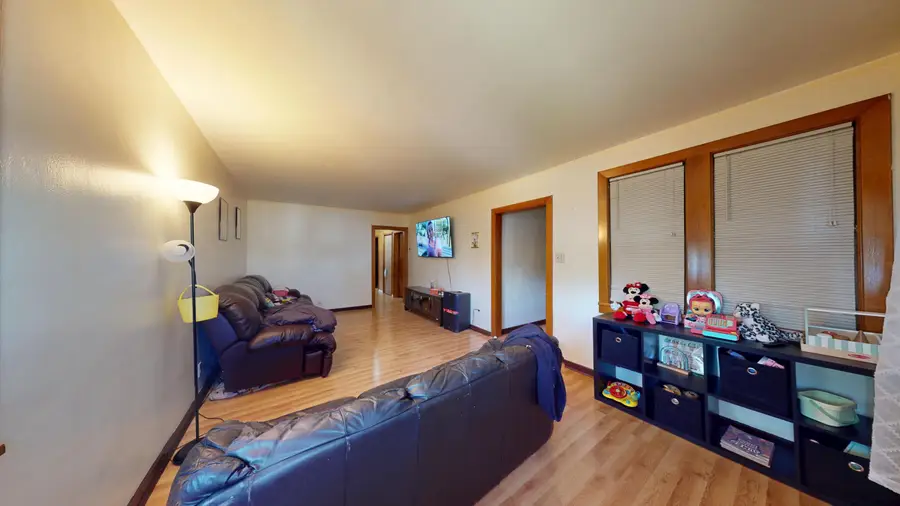 6832 Waveland Avenue, Hammond, IN 46323 - Image #3