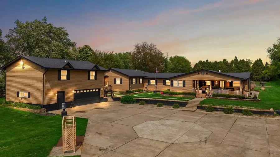 427 N State Rd 149, Valparaiso, IN 46385 - Image #2