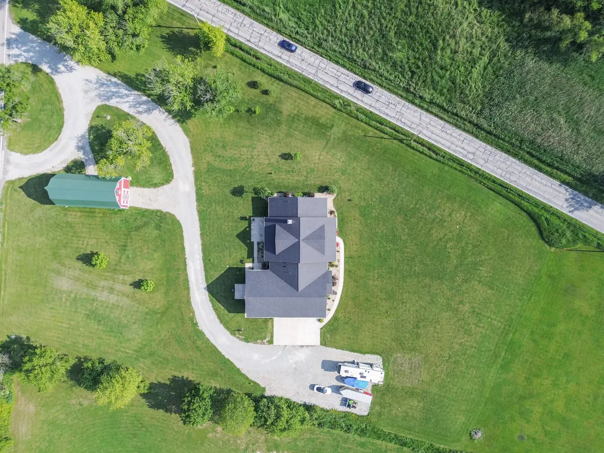 4512 E 117th Avenue, Crown Point, IN 46307 - Image #1