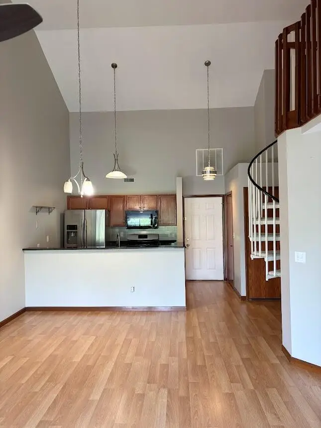 3000 Columbine Circle #G, Valparaiso, IN 46383 - Image #2