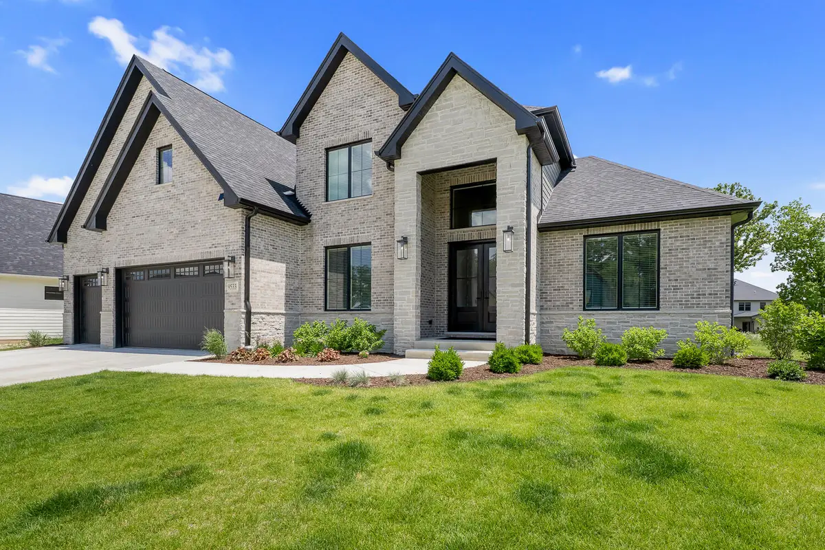 9533 Tall Grass Trail, Saint John, IN 46373 - Image #1