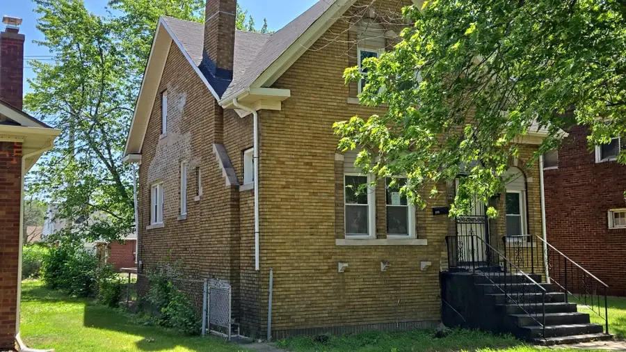 323 Garfield Street, Gary, IN 46404 - Image #3