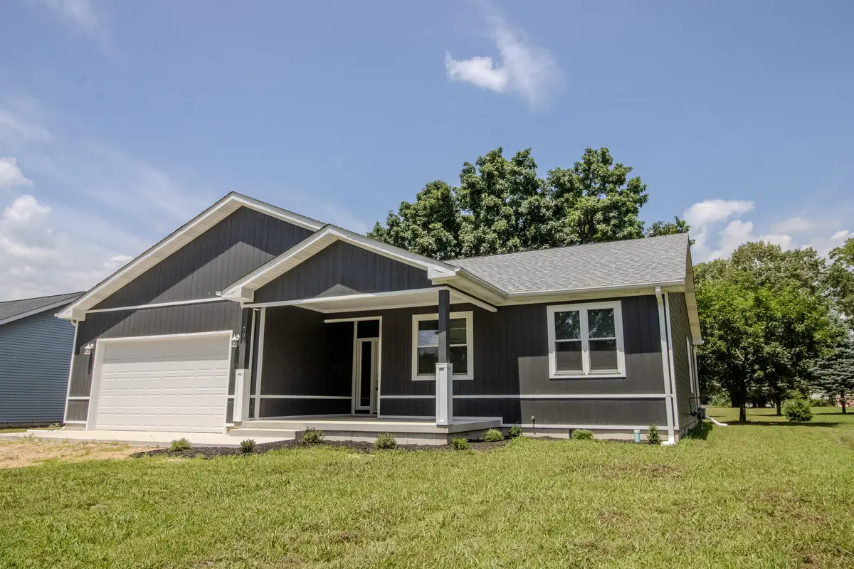 705 E St Louis Street, Knox, IN 46534 - Image #1