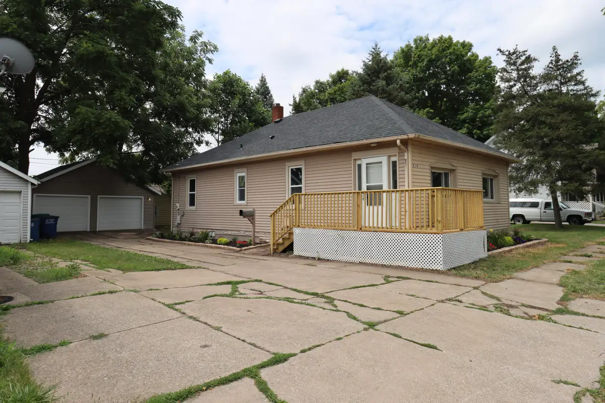 414 Allen Street, La Porte, IN 46350 - Image #1