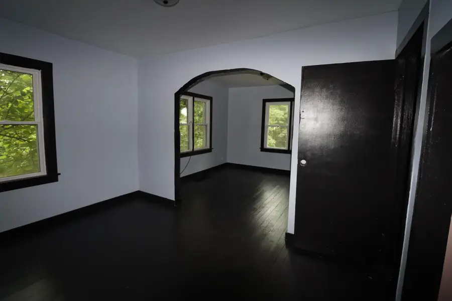 516 Ridgeland Avenue, Michigan City, IN 46360 - Image #3