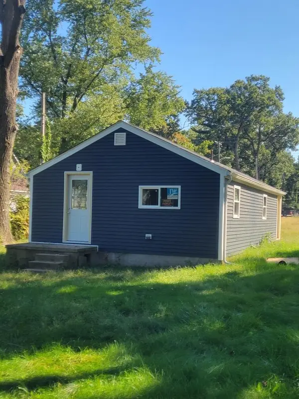 2565 Charles Street, Portage, IN 46368