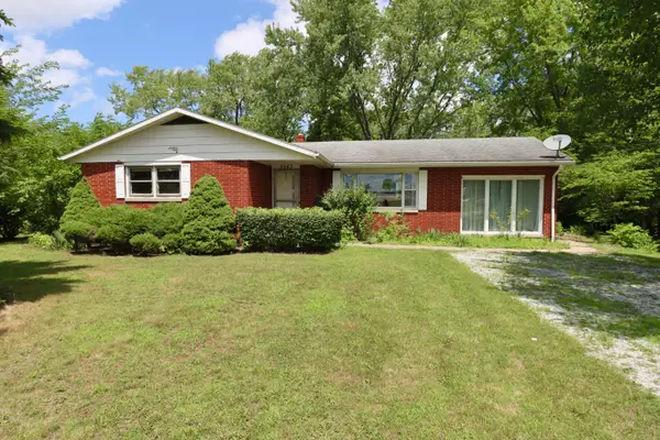 8343 W Pahs Road, Michigan City, IN 46360