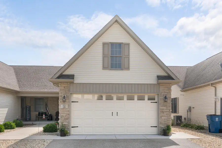 901 9th Street Sw #8b, Demotte, IN 46310 - Image #2