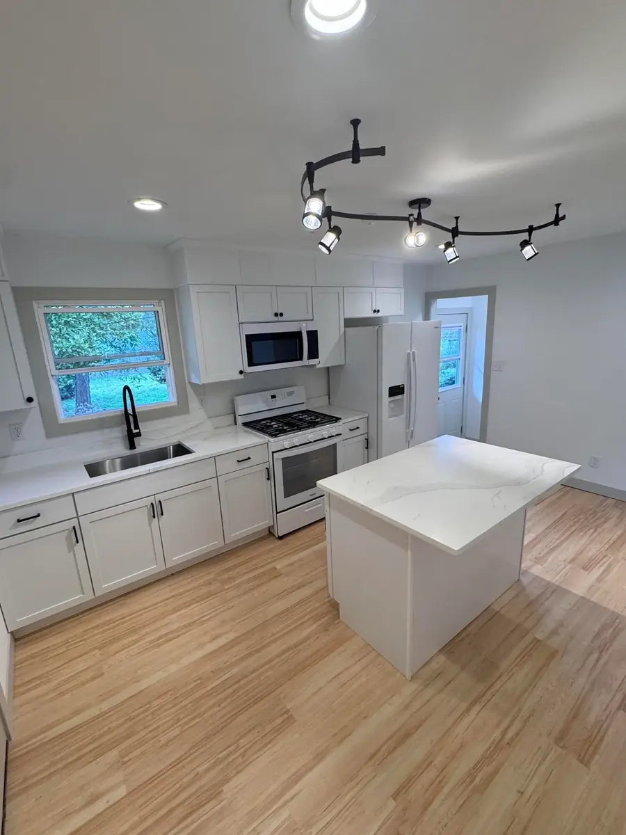 2408 Doretta Street, Portage, IN 46368 - Image #3