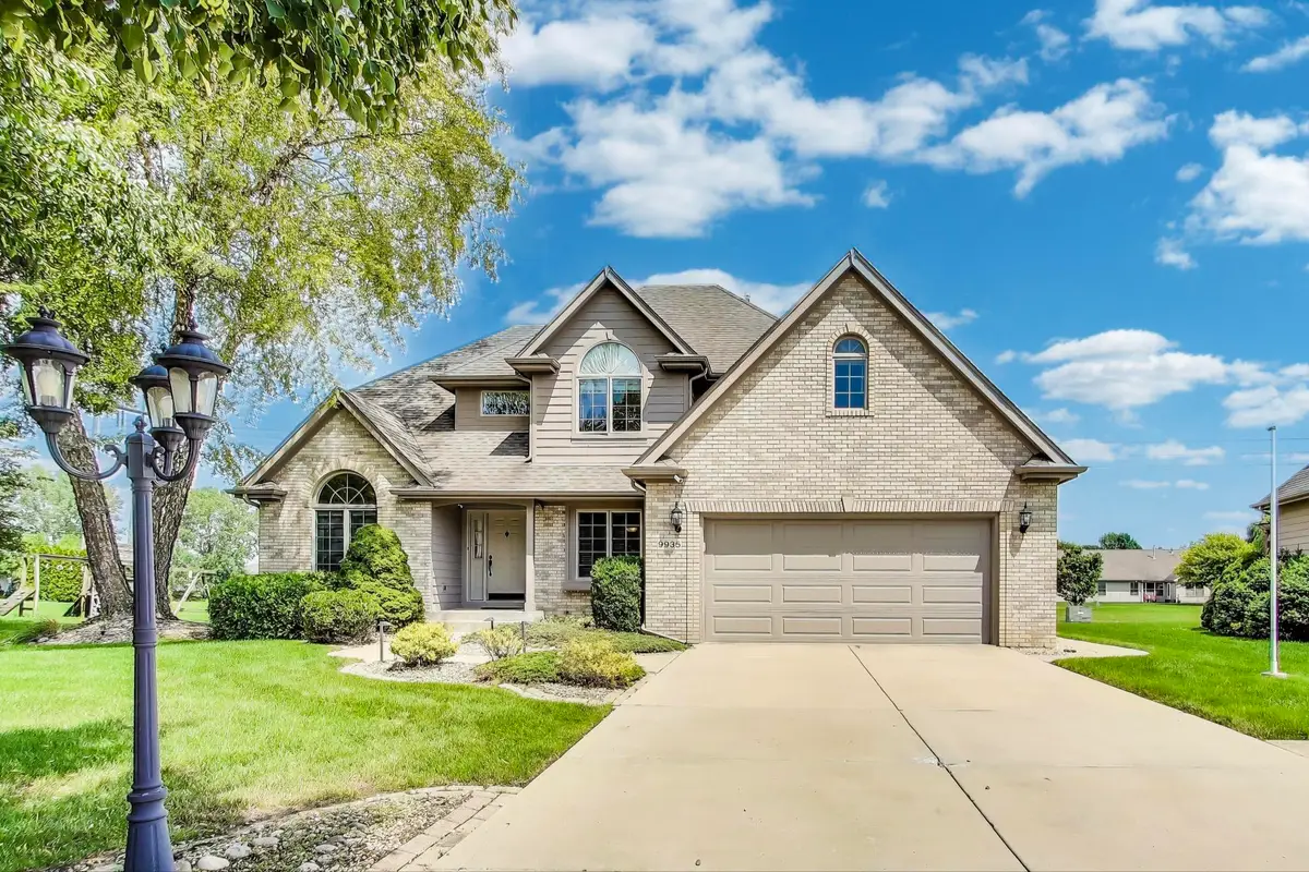 9935 Ashwood Lane, Munster, IN 46321 - Image #1