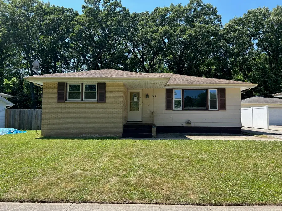 1424 Mississippi Place, Hobart, IN 46342 - Image #3