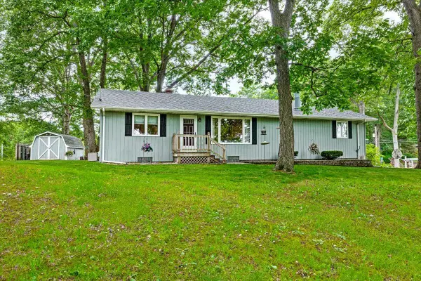 54 Dogwood Drive, La Porte, IN 46350