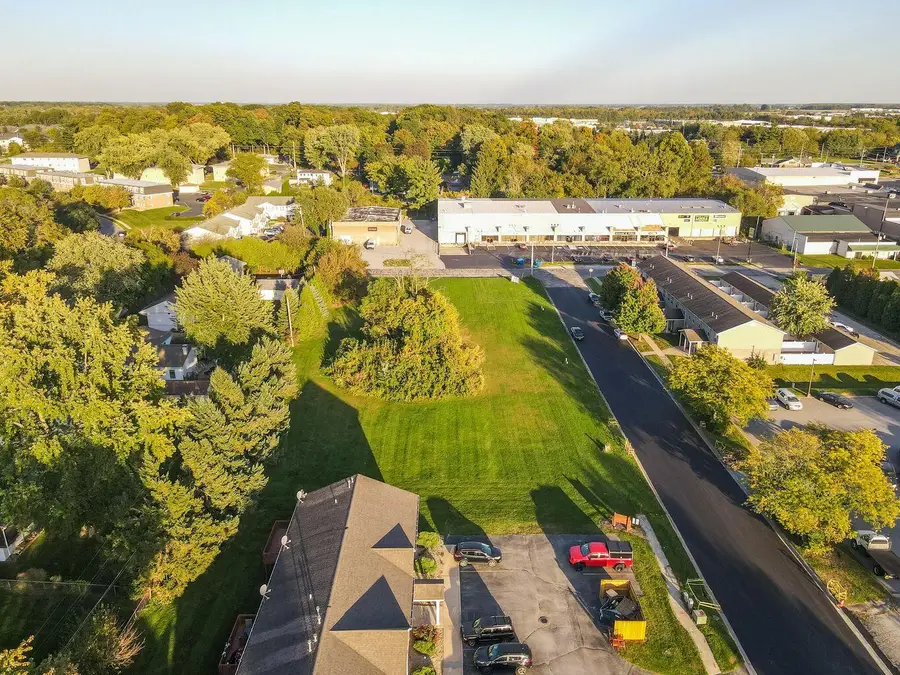 1703 Firestone Lane, Valparaiso, IN 46383 - Image #3