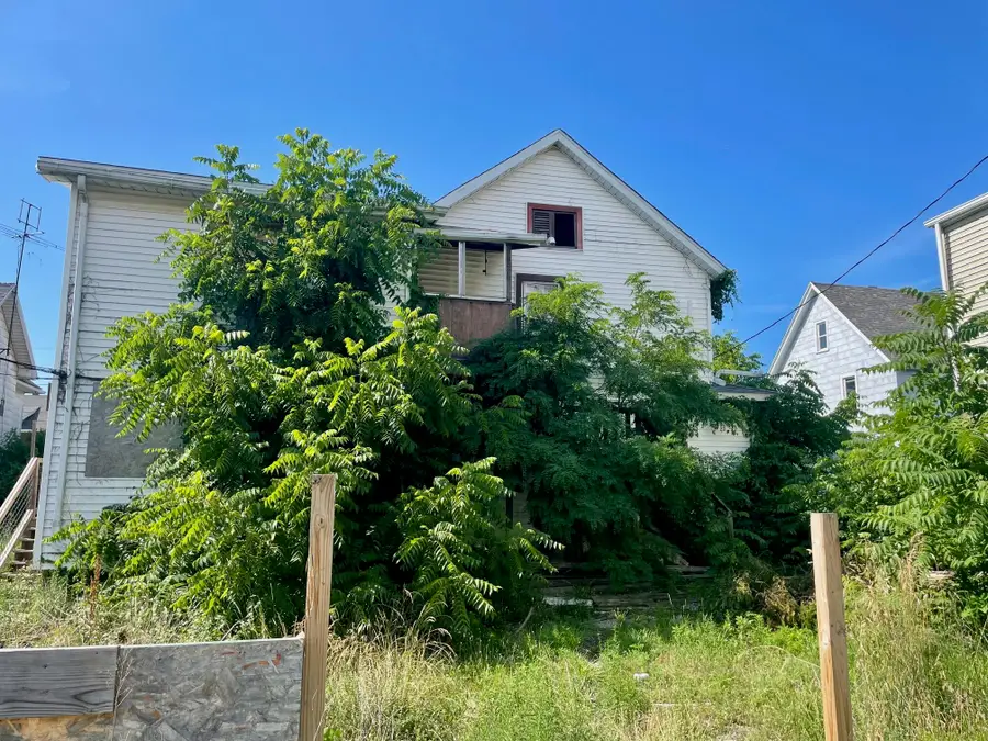 210 W 11th Street, Michigan City, IN 46360 - Image #2