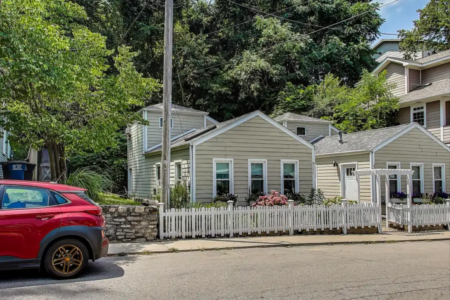 206 N Lake Avenue, Michigan City, IN 46360 - Image #2