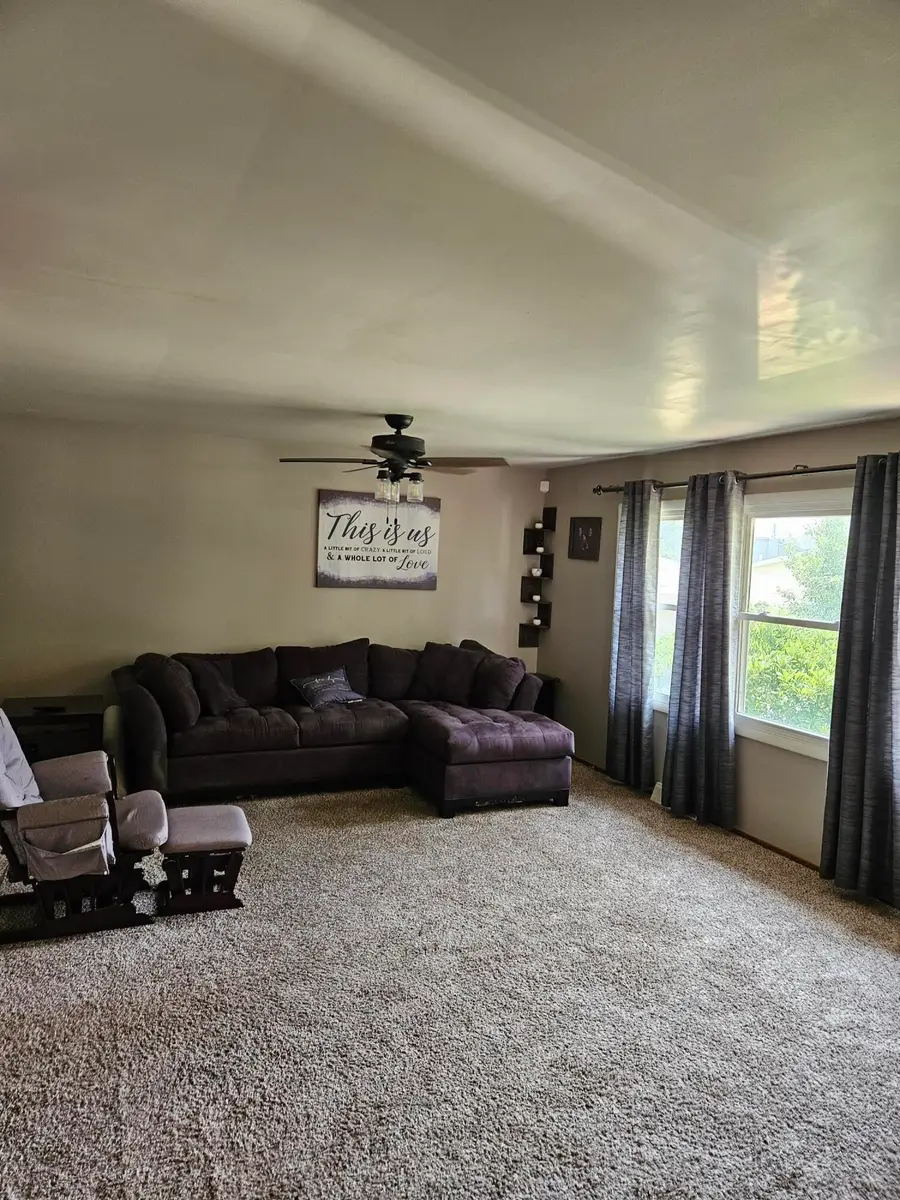 642 Omega Drive, Crown Point, IN 46307 - Image #2