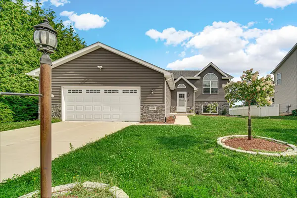 2658 Arran Quay Terrace, Valparaiso, IN 46385