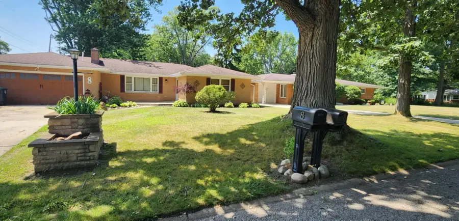 8 Deep River Drive, Hobart, IN 46342 - Image #3