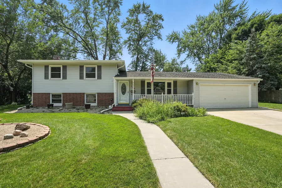 780 Williams Court, Crown Point, IN 46307 - Image #2