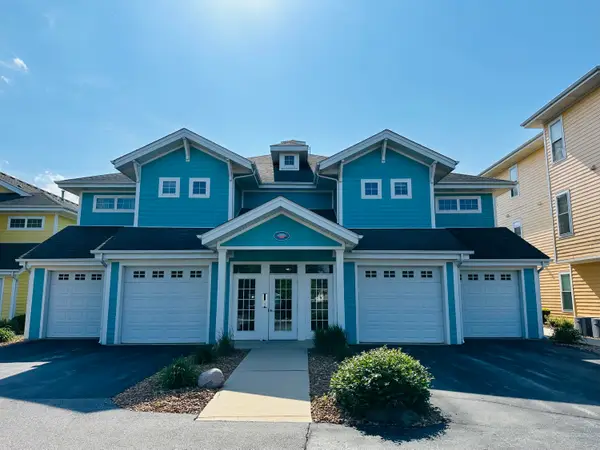 13304 E Lakeshore Drive #202, Cedar Lake, IN 46303