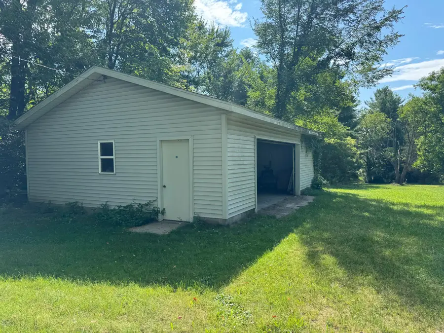 5034 N 400 W, La Porte, IN 46350 - Image #3