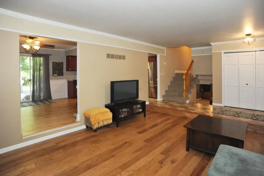 2129 Normandy Road, Schererville, IN 46375 - Image #3