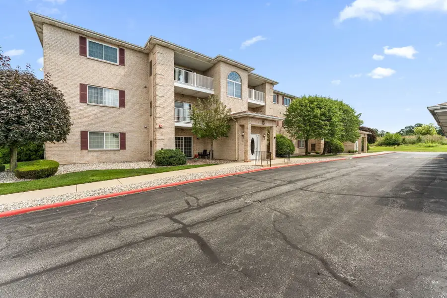 2035 W 75th Place #21, Merrillville, IN 46410 - Image #2