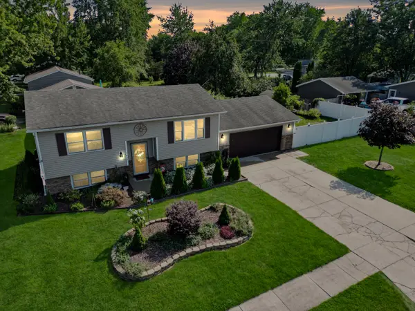 1634 Northwood Drive, Lowell, IN 46356