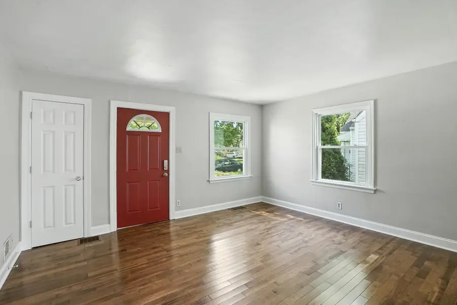 922 Garfield Street, Hobart, IN 46342 - Image #3