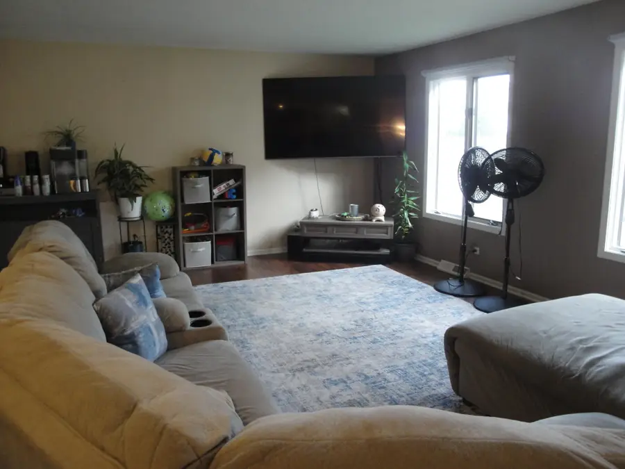 2308 Flint Court, Dyer, IN 46311 - Image #2