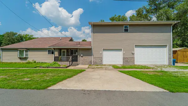 23713 Euclid Street, Schneider, IN 46376