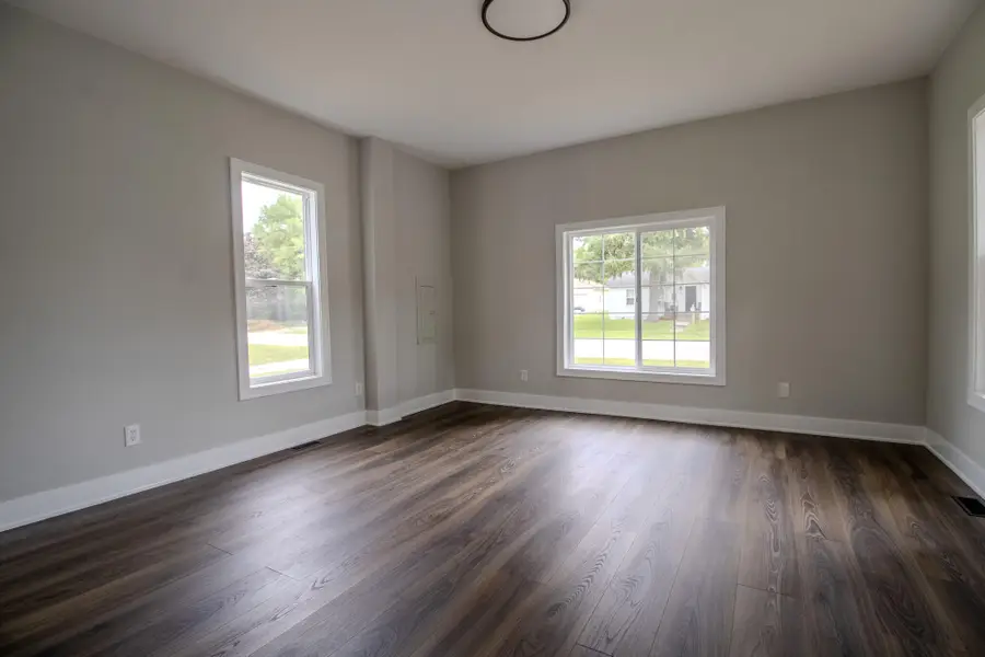 105 S Bower Street, Knox, IN 46534 - Image #2