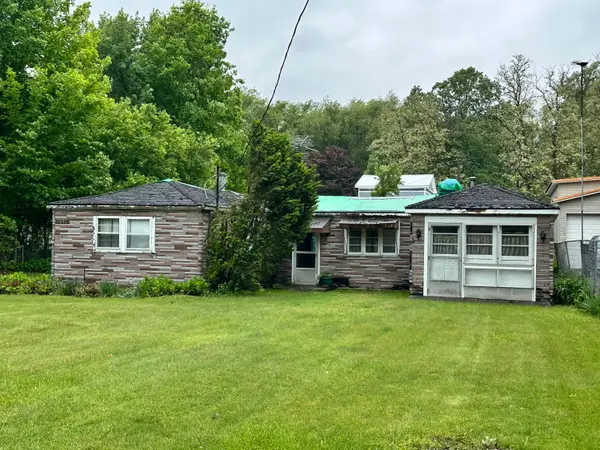 7692 N Huron Trail, Rolling Prairie, IN 46371