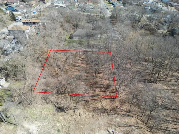 7824 Maple Avenue, Gary, IN 46403