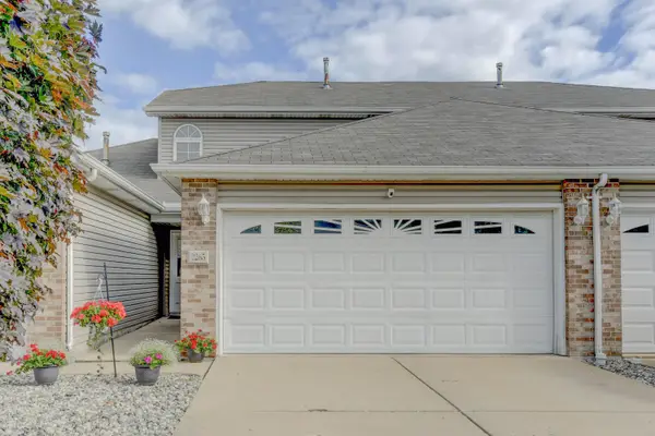 2265 Sandcastle Drive, Dyer, IN 46311