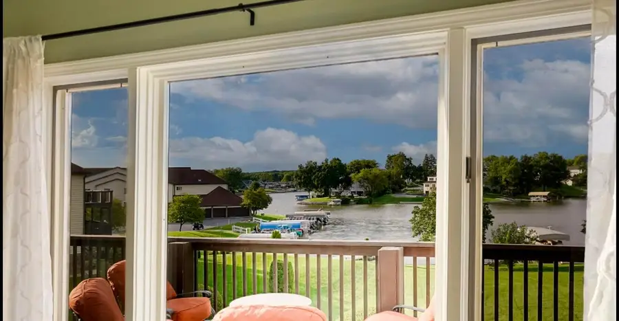 5065 Spinnaker Lane #E, Crown Point, IN 46307 - #3