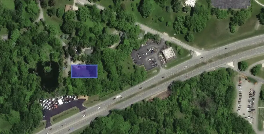 857 S Cedar Lane, Valparaiso, IN 46383 - Image #2