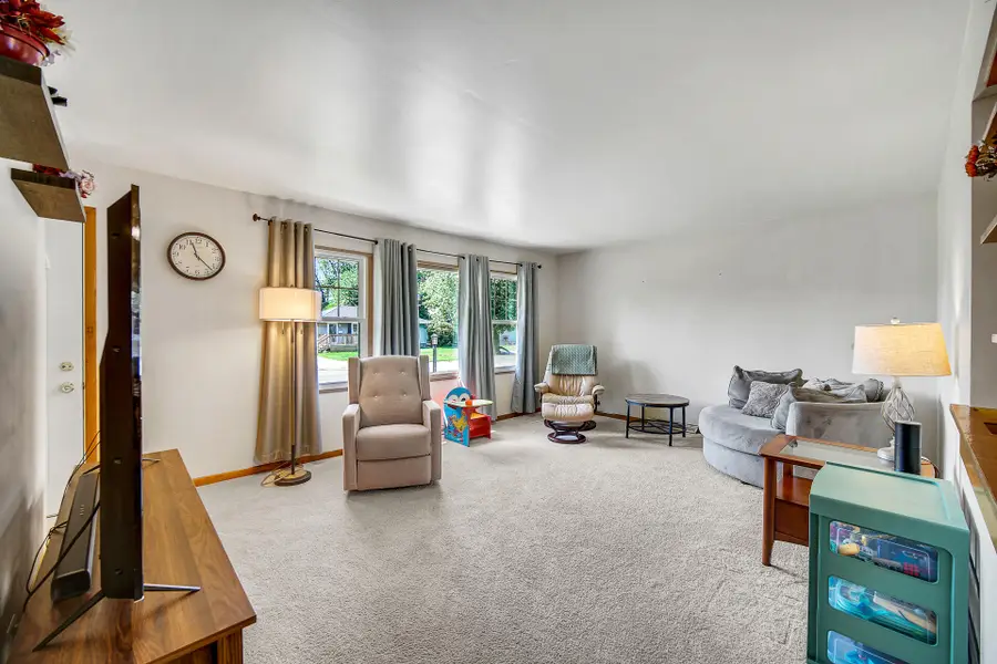 3443 43rd Street, Highland, IN 46322 - Image #2