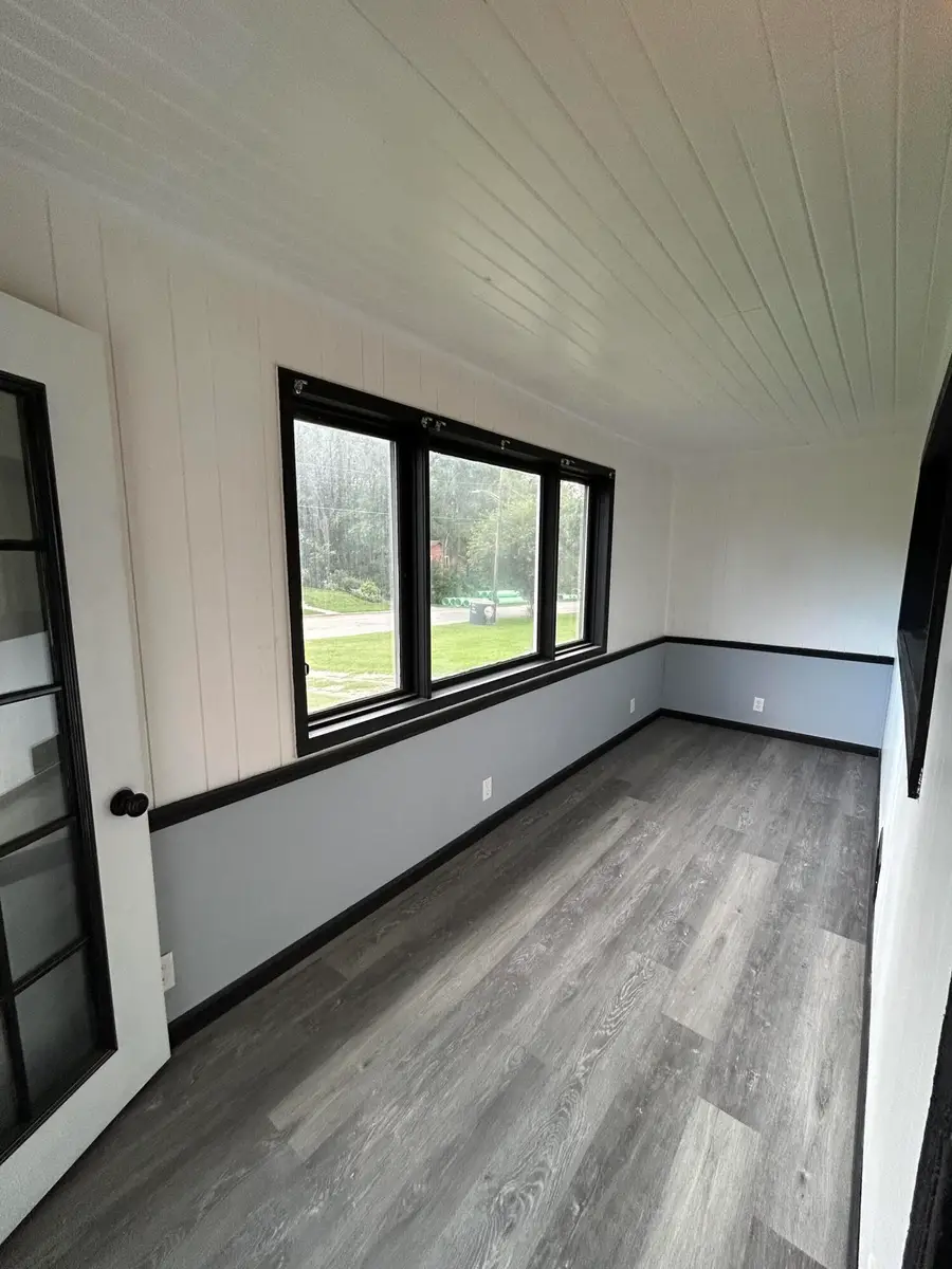 36 N Linda Street, Hobart, IN 46342 - Image #2