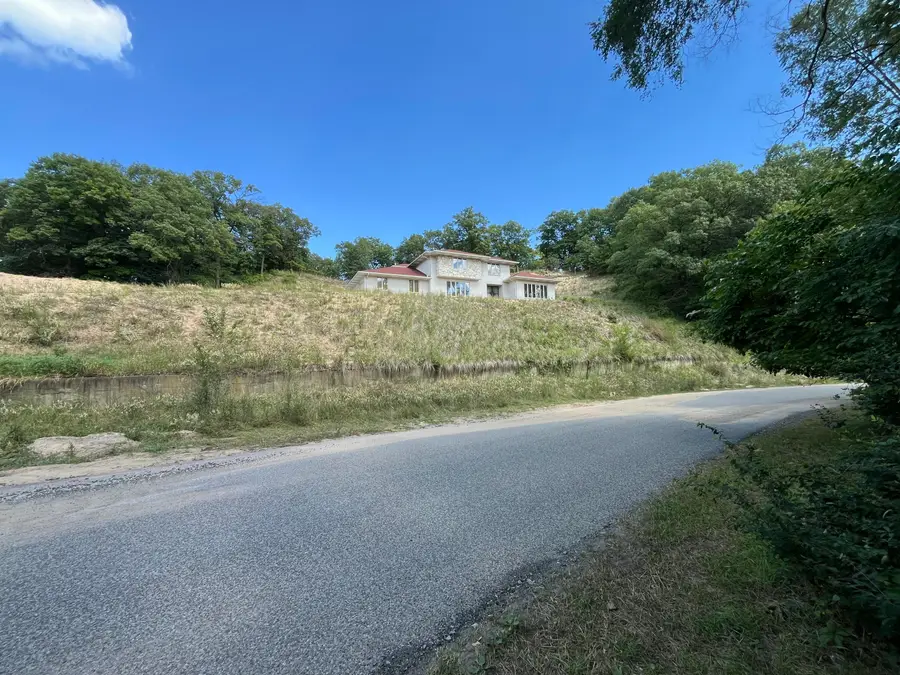 8000 Forest Avenue, Gary, IN 46403 - Image #2