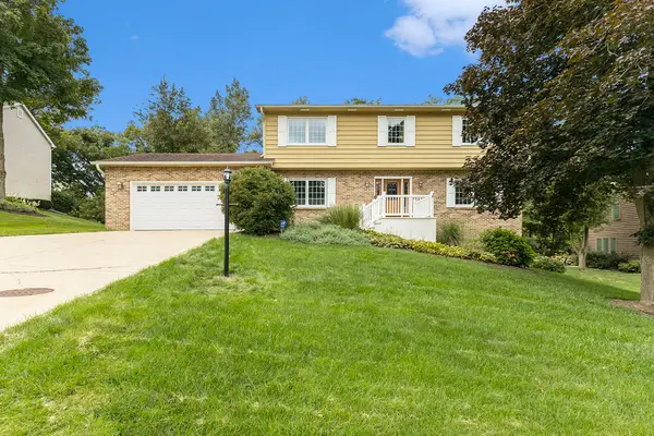 194 Wexford Road, Valparaiso, IN 46385