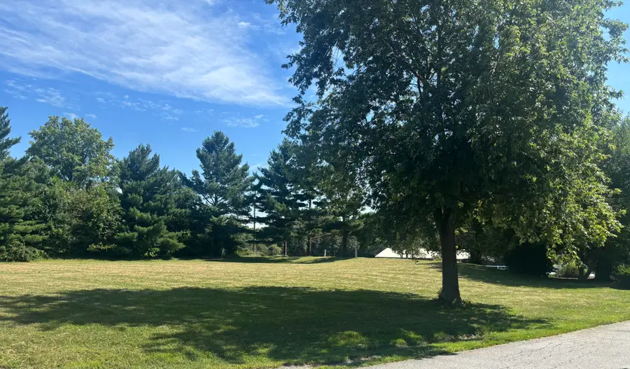 803 Hunter Drive, Westville, IN 46391 - Image #3