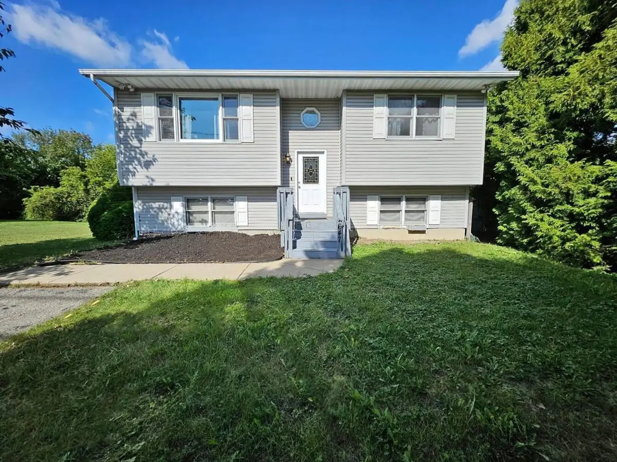 647 N Calumet Road, Chesterton, IN 46304 - Image #1