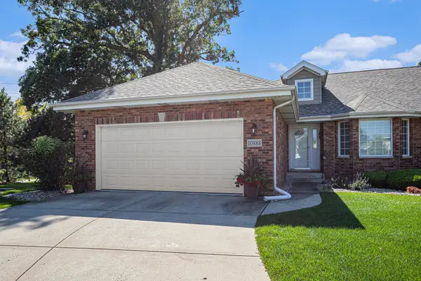 10888 Wachter Court, St. John, IN 46373