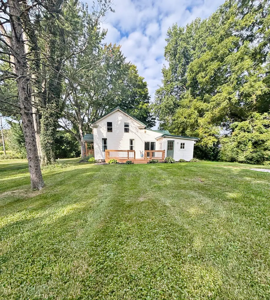 5303 E Bootjack Road, Rolling Prairie, IN 46371 - Image #3