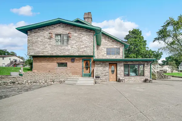 20973 N Lake Drive, Walkerton, IN 46574