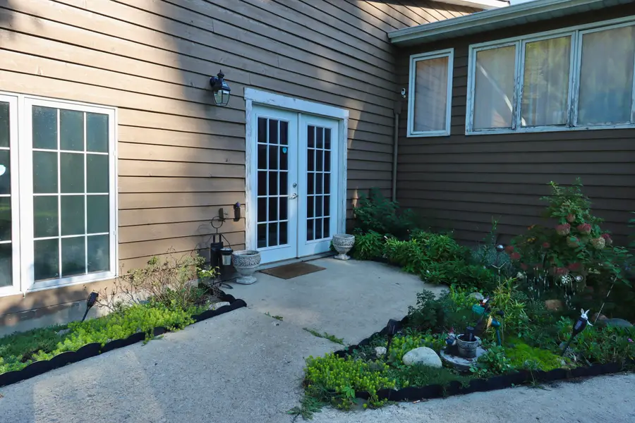 1232 W 650 N, La Porte, IN 46350 - Image #3