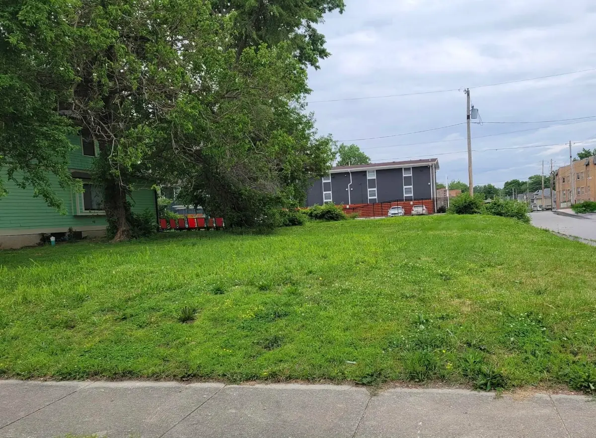 402 E 32nd Street, Indianapolis, IN 46205 - Image #1