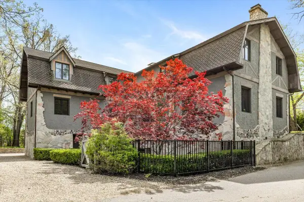 501 El Portal Drive, Michiana Shores, IN 46360