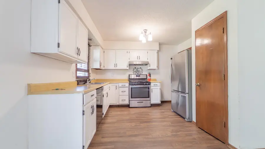 6698 Monument Avenue, Portage, IN 46368 - Image #3